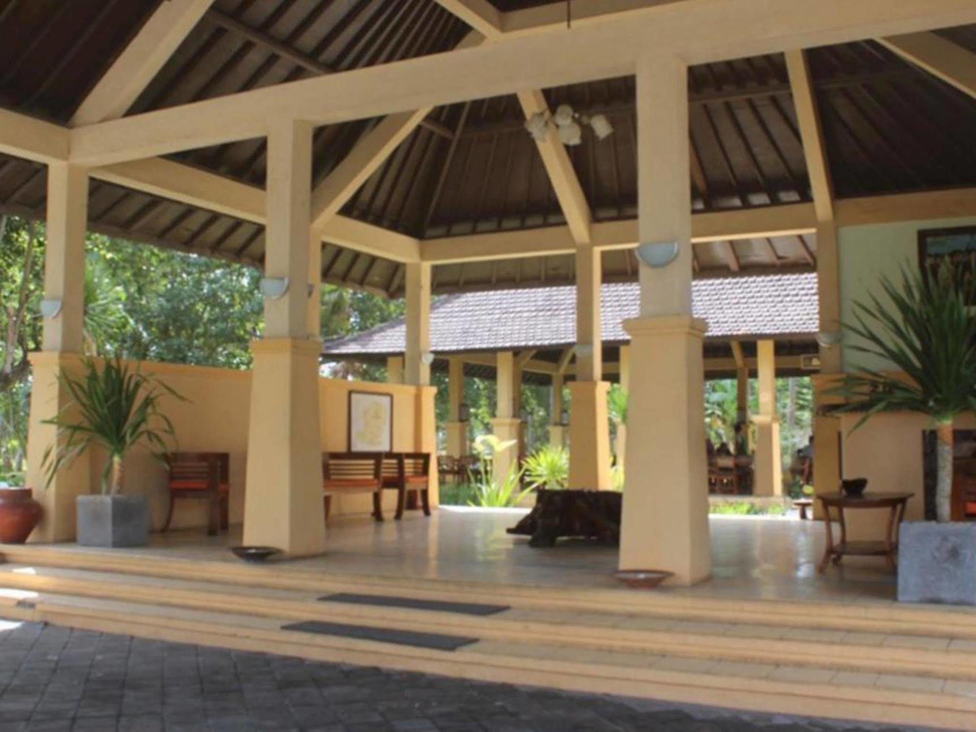 Tastura Beach Hotel Kuta  Luaran gambar