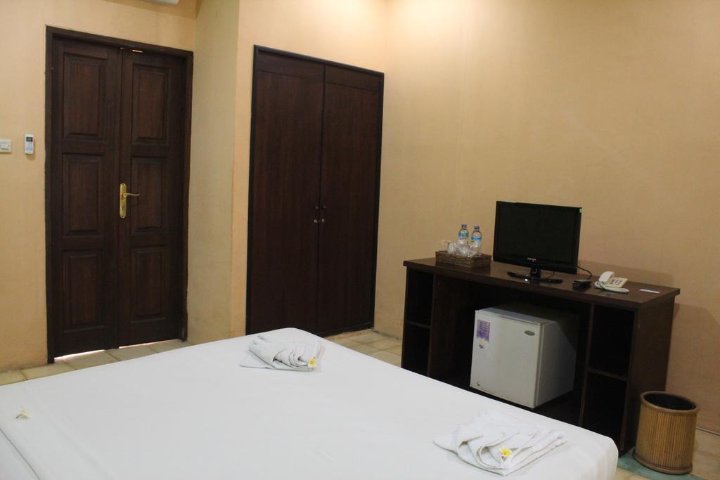 Tastura Beach Hotel Kuta  Luaran gambar
