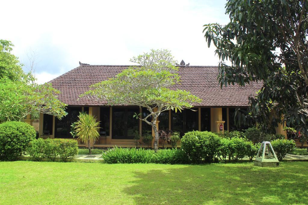 Tastura Beach Hotel Kuta  Luaran gambar